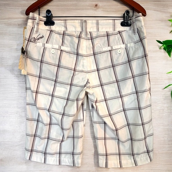 Vans Cream and Brown Plaid Men Shorts - Picture 3 of 12